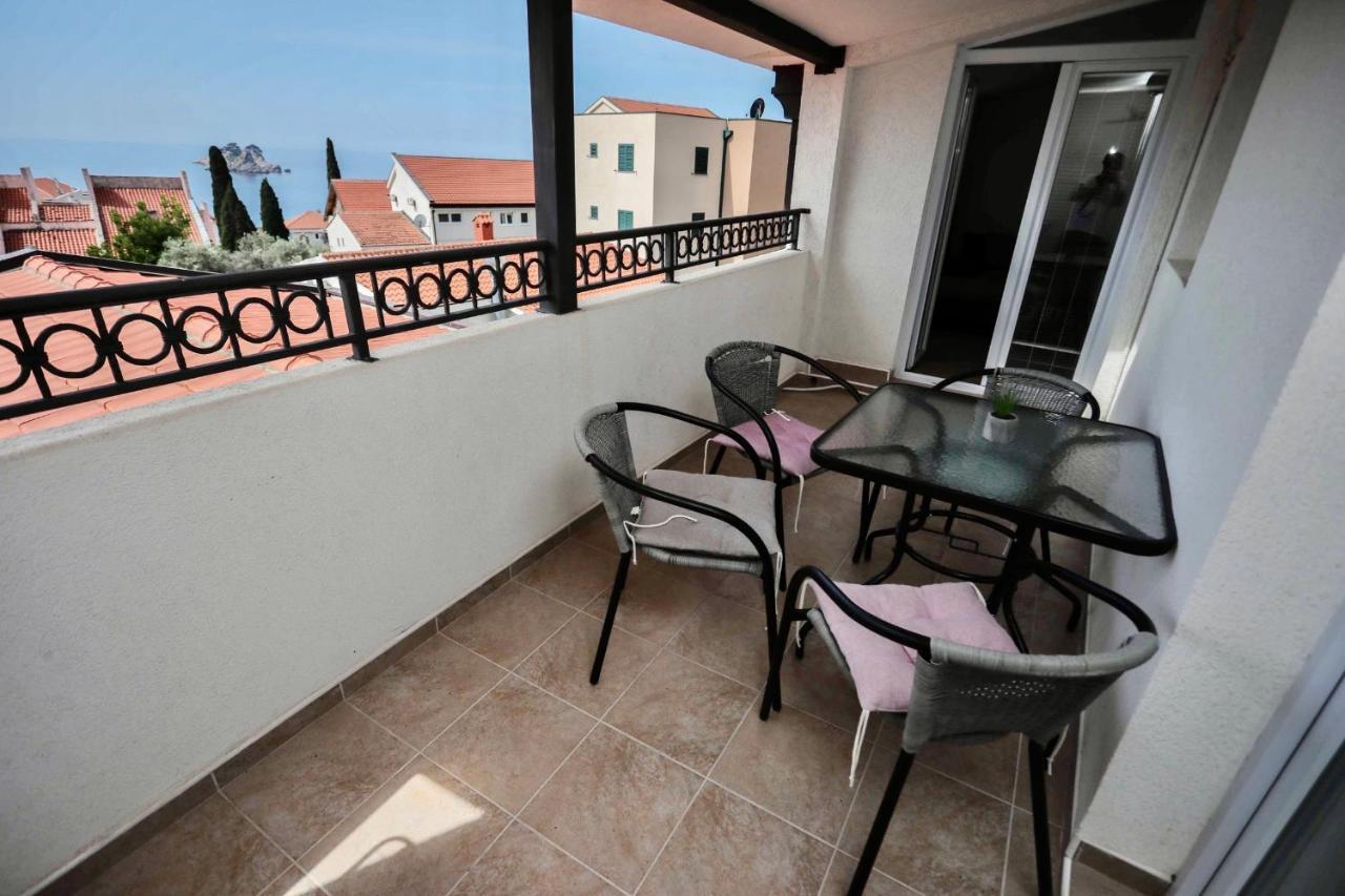 Guest House Maslina Petrovac Exterior photo
